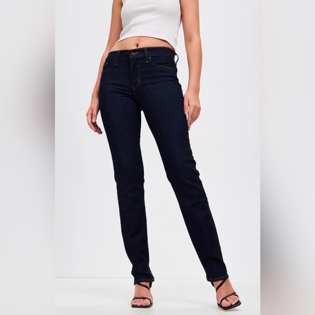 Nwot Levi's 314 Shaping Straight Women's Jeans Sz 28